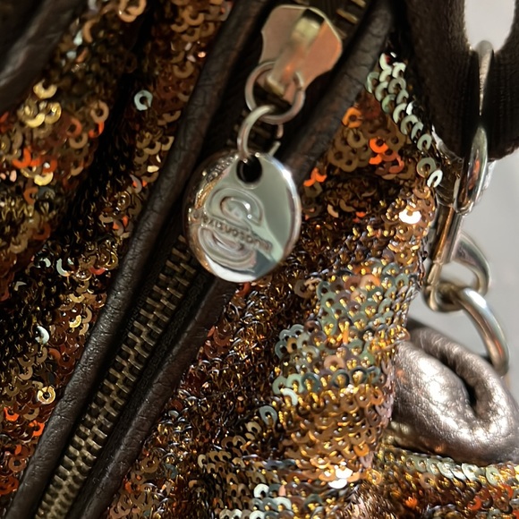 Alexis Hudson bronze sequin shoulder/crossbody bag - Picture 4 of 10